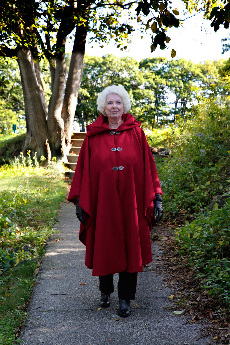 The European Merino Wool Cape - Cardinal Red